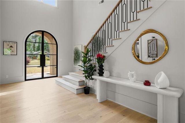 175 Pebble Trail, Alpharetta, GA 30009