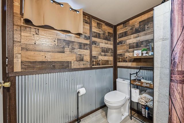 4917 W Norwich COURT, Milwaukee, WI 53220