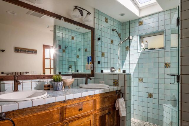 767 Hymettus Avenue, Encinitas, CA 92024