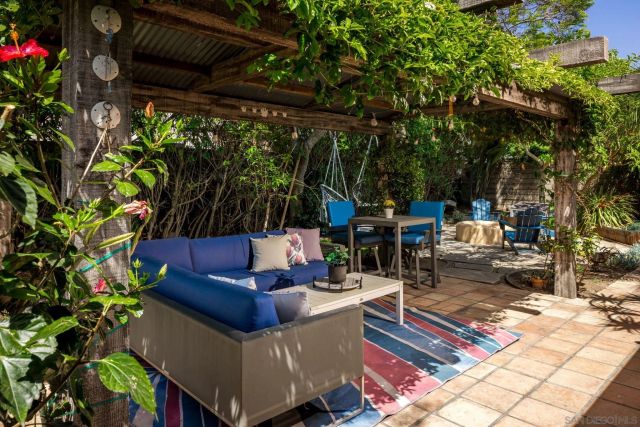 767 Hymettus Avenue, Encinitas, CA 92024