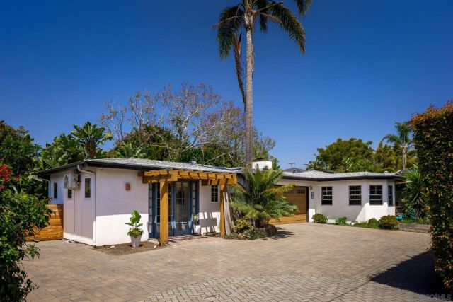 767 Hymettus Avenue, Encinitas, CA 92024