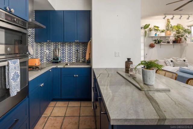 767 Hymettus Avenue, Encinitas, CA 92024