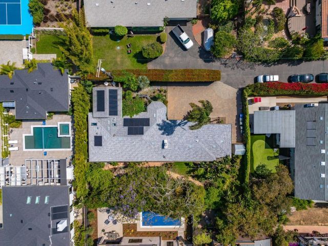 767 Hymettus Avenue, Encinitas, CA 92024