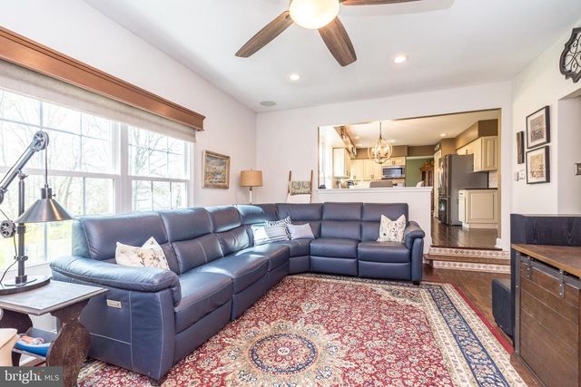 109 PIONEER DR, Lansdale, PA 19446