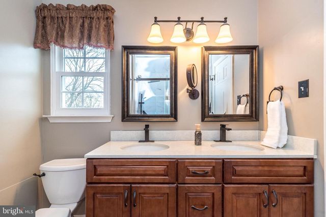 109 PIONEER DR, Lansdale, PA 19446