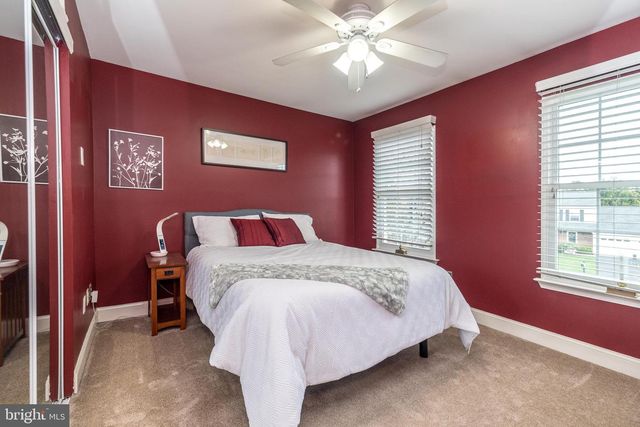 109 PIONEER DR, Lansdale, PA 19446