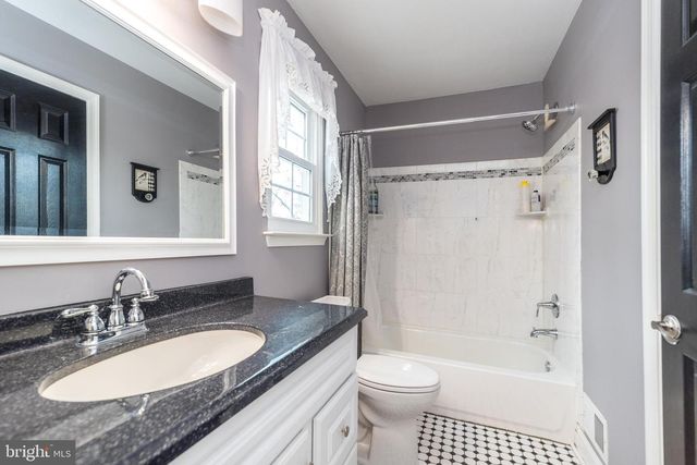 109 PIONEER DR, Lansdale, PA 19446