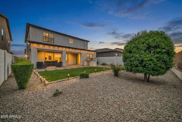 18003 N 66TH Way, Phoenix, AZ 85054