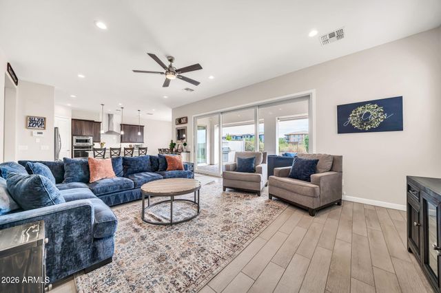 18003 N 66TH Way, Phoenix, AZ 85054