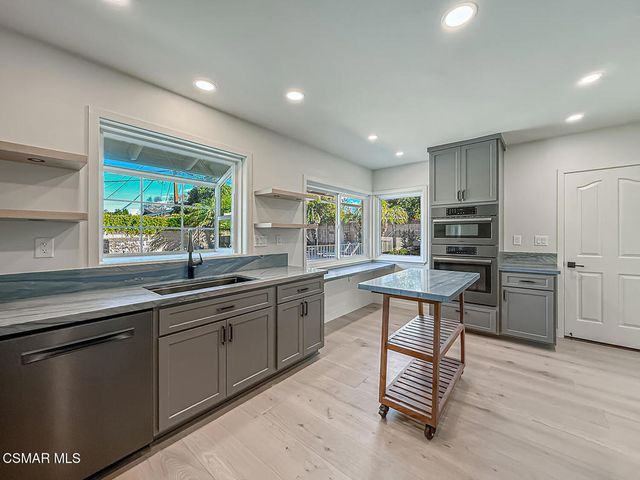 21 Westbury Street, Thousand Oaks, CA 91360