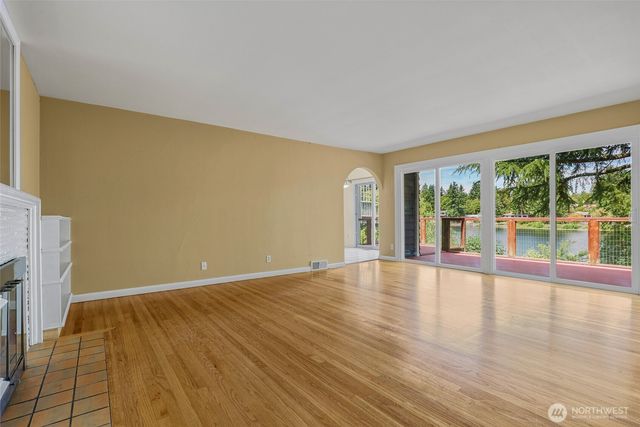 13202 Bitter Place N, Seattle, WA 98133