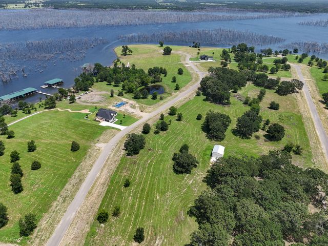 370 Shoreline Drive, Dodd City, TX 75438