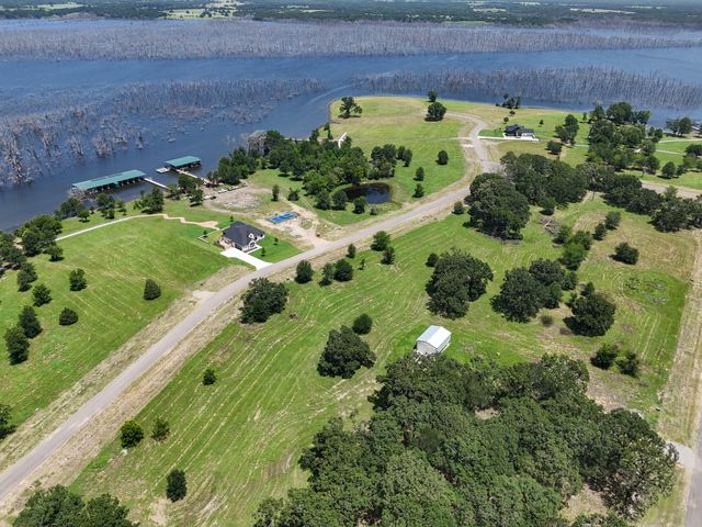 370 Shoreline Drive, Dodd City, TX 75438