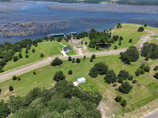 370 Shoreline Drive, Dodd City, TX 75438