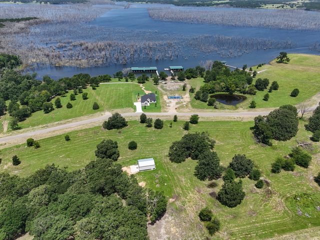 370 Shoreline Drive, Dodd City, TX 75438