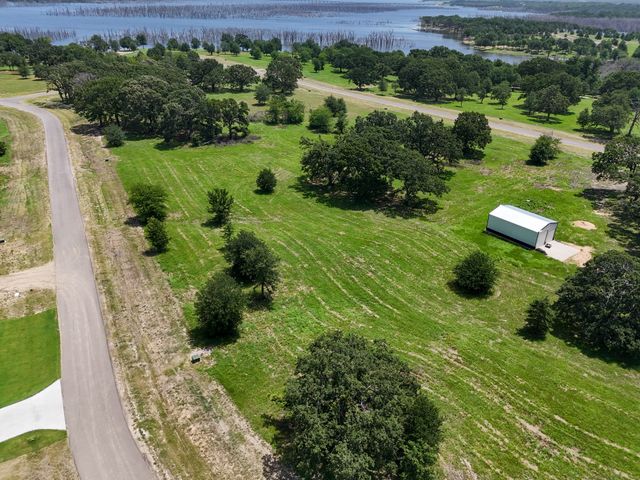 370 Shoreline Drive, Dodd City, TX 75438