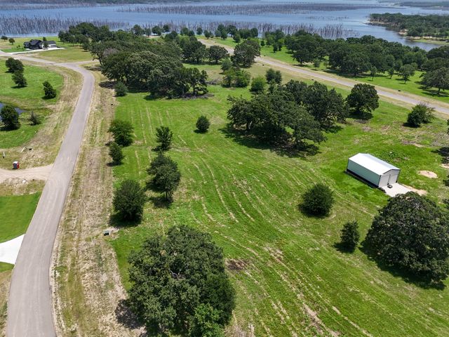 370 Shoreline Drive, Dodd City, TX 75438