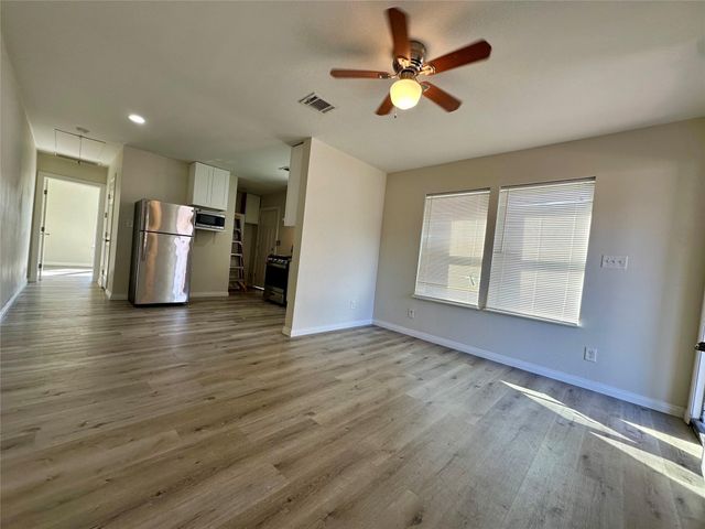 5024 Jefferson Street, Houston, TX 77023