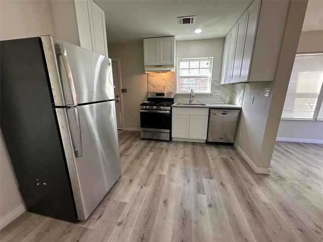 5024 Jefferson Street, Houston, TX 77023