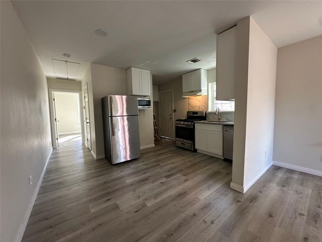 5024 Jefferson Street, Houston, TX 77023