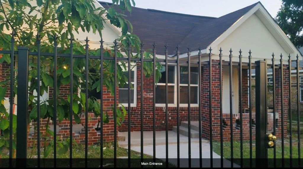 5024 Jefferson Street, Houston, TX 77023