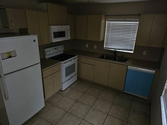 5925 NW 23rd Street, Lauderhill, FL 33313
