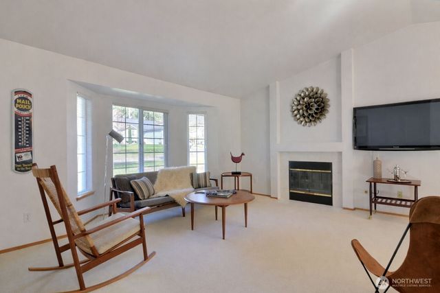 3706 48th Street Ct NW, Gig Harbor, WA 98335