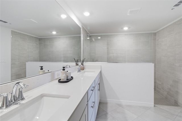 19235 CHERRYSTONE WAY 104, Lakewood Ranch, FL 34211