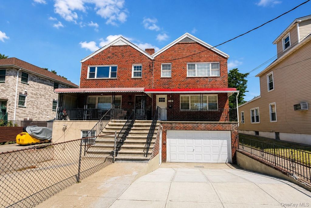 2887 Lamport Place, Bronx, NY 10465