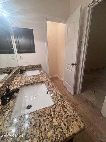 7721 Waterhouse Drive, El Paso, TX 79912