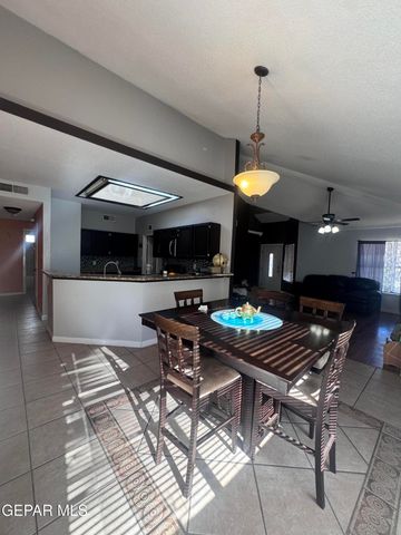 7721 Waterhouse Drive, El Paso, TX 79912