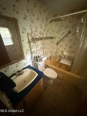 60 Pr 5007, Como, MS 38619