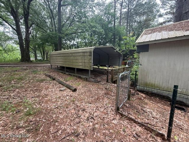 60 Pr 5007, Como, MS 38619