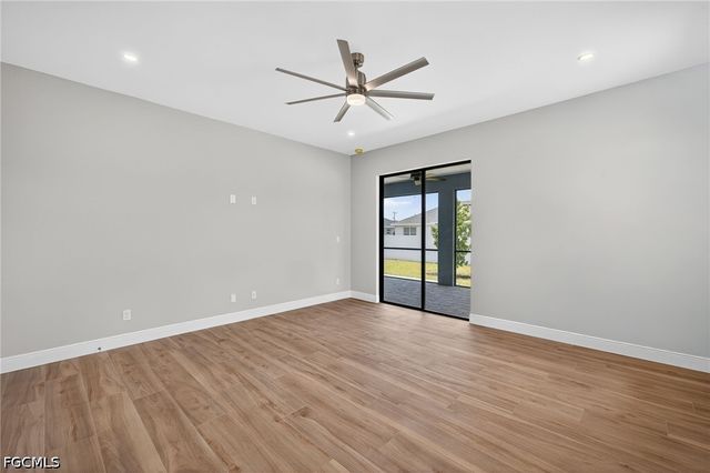 1912 NW 24th TER, Cape Coral, FL 33993