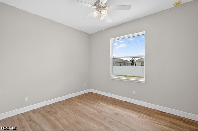 1912 NW 24th TER, Cape Coral, FL 33993