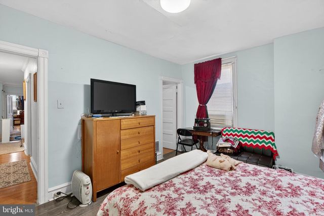335 S 6TH ST, Darby, PA 19023
