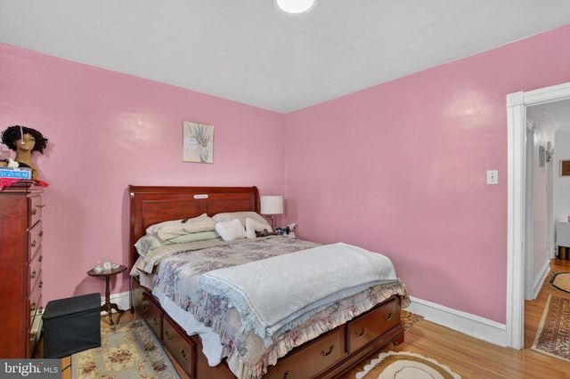 335 S 6TH ST, Darby, PA 19023
