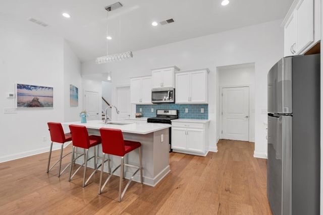 205 Lakeside Place, Canton, GA 30114