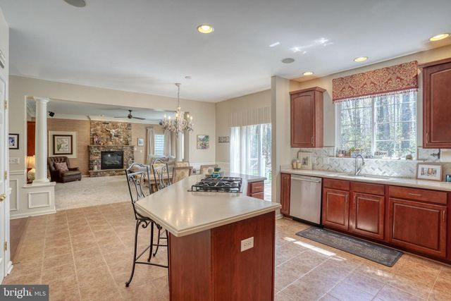 25 CRESCENT LINKS DR, North East, MD 21901