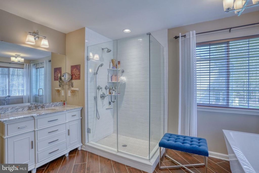 Image 34 of property listing at 25 CRESCENT LINKS DR, North East, MD 21901