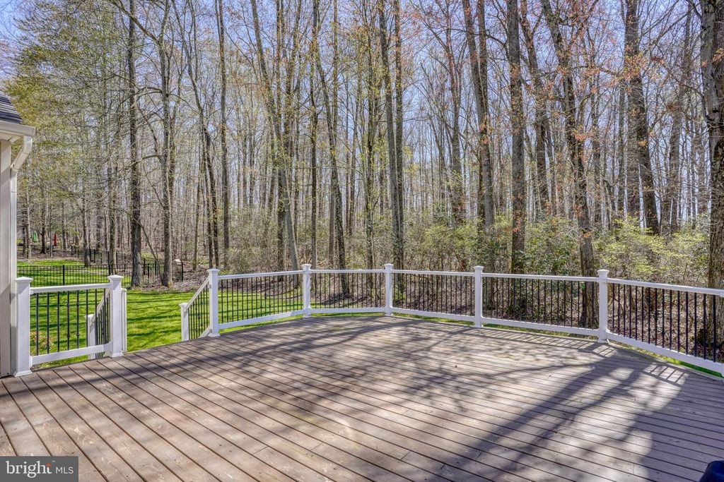 Image 49 of property listing at 25 CRESCENT LINKS DR, North East, MD 21901
