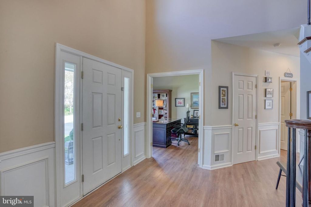 Image 5 of property listing at 25 CRESCENT LINKS DR, North East, MD 21901