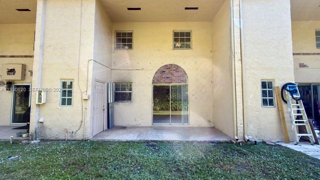 3064 Riverside Dr 6G, Coral Springs, FL 33065