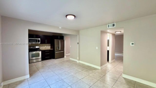 3064 Riverside Dr 6G, Coral Springs, FL 33065