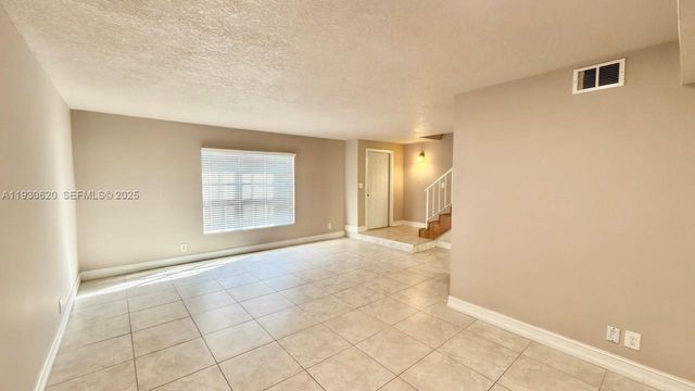 3064 Riverside Dr 6G, Coral Springs, FL 33065