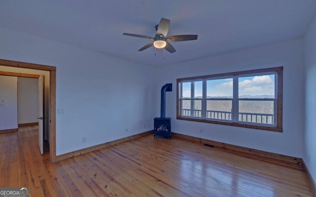 990 Hickory Nut Mountain, Tallulah Falls, GA 30573