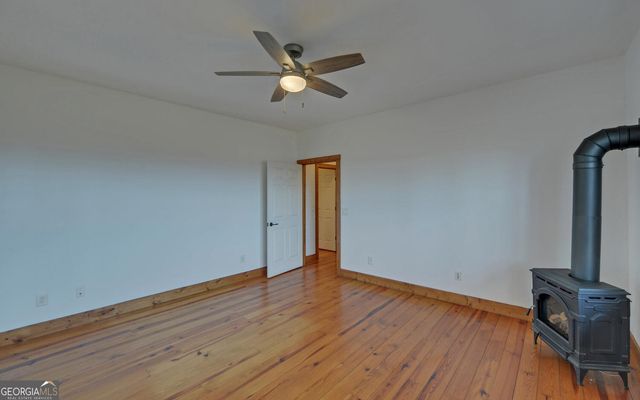 990 Hickory Nut Mountain, Tallulah Falls, GA 30573