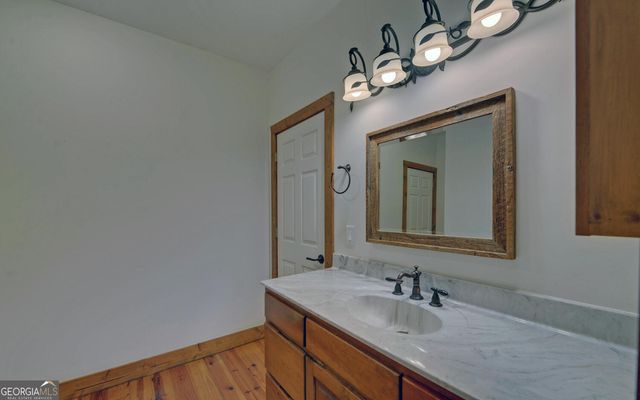 990 Hickory Nut Mountain, Tallulah Falls, GA 30573