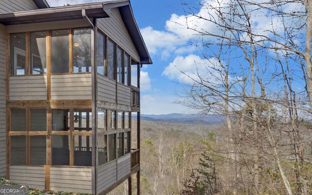 990 Hickory Nut Mountain, Tallulah Falls, GA 30573