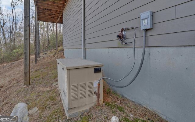 990 Hickory Nut Mountain, Tallulah Falls, GA 30573